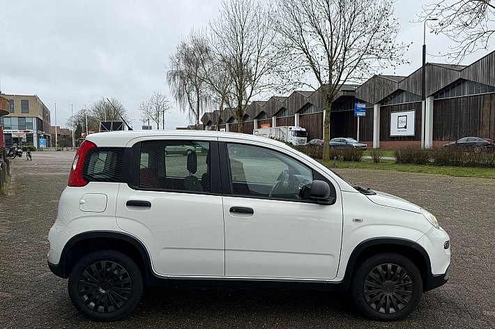Fiat Panda CLIMBING 4X4 ,0.9 TURBO, AIRCO, 6 BAK, CITY STEERING, START STOP, ELECTR RAMEN, BOEKJES, VOLLEDIG ONDERHOUDEN, NETTE EN GOEDRIJDENDE 4X4
