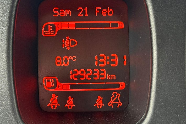 Fiat Panda CLIMBING 4X4 ,0.9 TURBO, AIRCO, 6 BAK, CITY STEERING, START STOP, ELECTR RAMEN, BOEKJES, VOLLEDIG ONDERHOUDEN, NETTE EN GOEDRIJDENDE 4X4