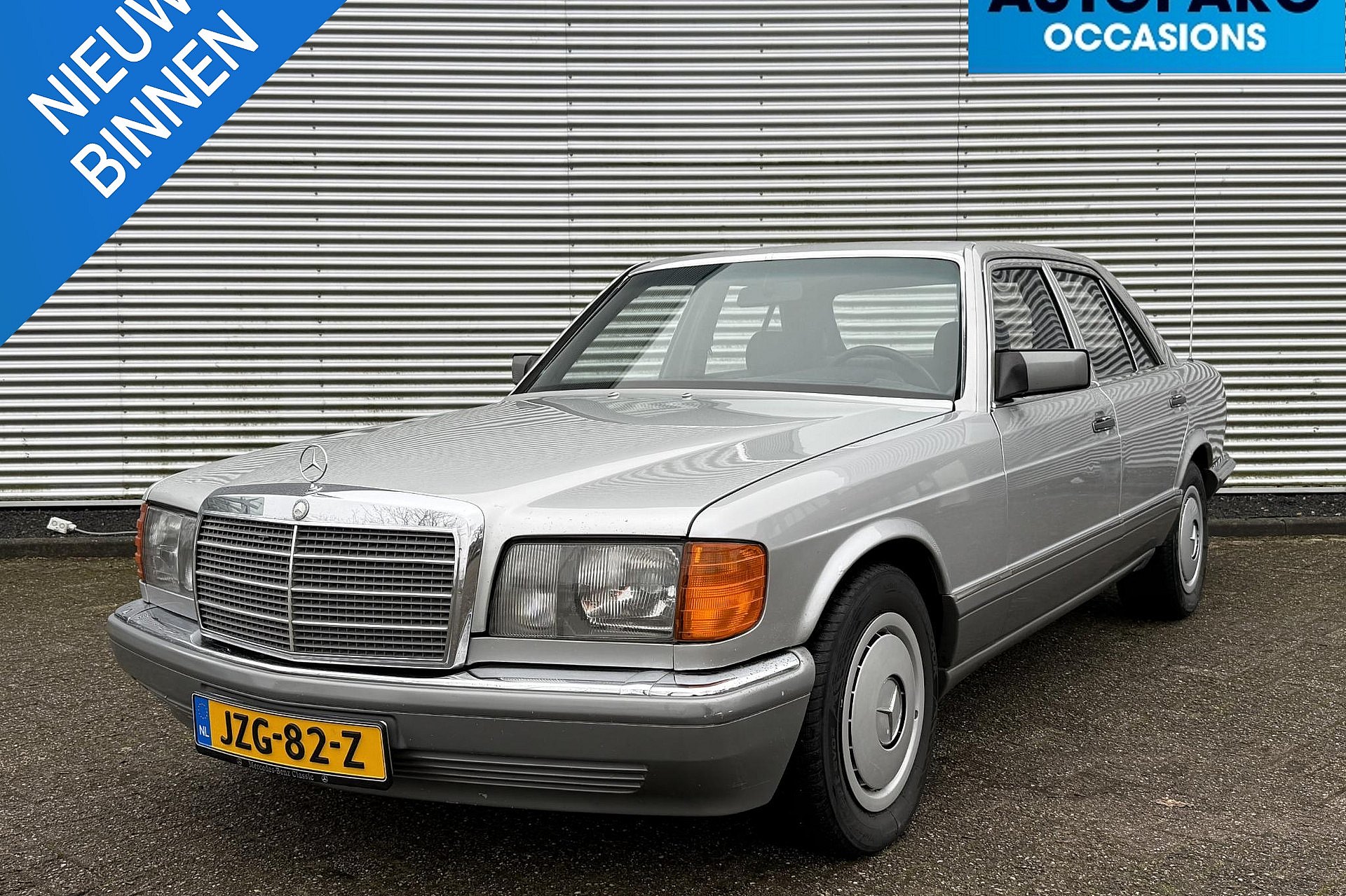 Mercedes-Benz 200-500 (W126)