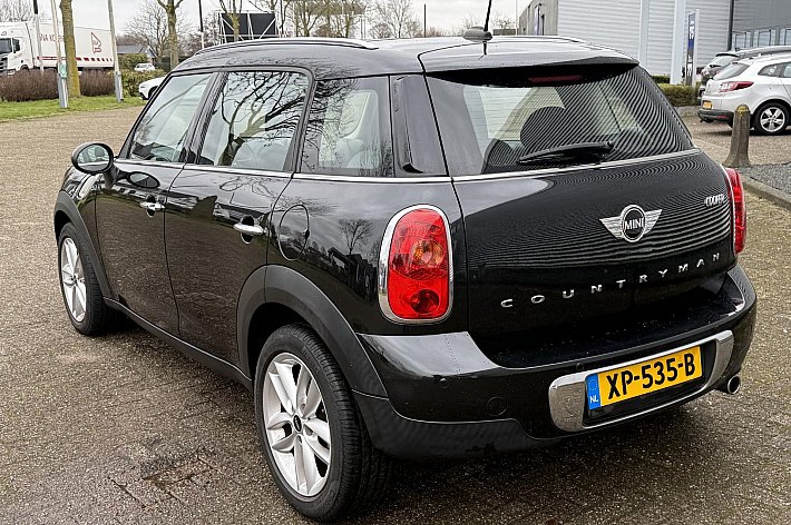 MINI Countryman 1.6 Cooper Chili , PANORAMADAK, HALF LEDER, CRUISE CONTROLE, NAVIGATIE, PDC ACHTER, 6 BAK, DUBBELE SLEUTELS, VOLLEDIG ONDERHOUDEN, BOEKJES AANWEZIG, RECENT POELIE EN SPANNERS VERNIEUWD, TOPAUTO MET VEEL MOOIE OPTIES