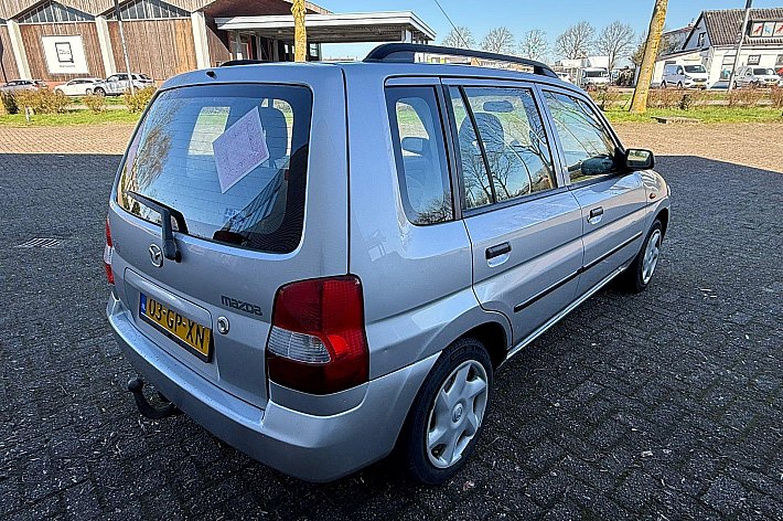 Mazda Demio 1.5 Exclusive , AUTOMAAT, TREKHAAK, APK 17-3-2027, ELECTR RAMEN VOOR, ZEER GOED RIJDENDE AUTOMAAT VOOR DE KLEINE BEURS
