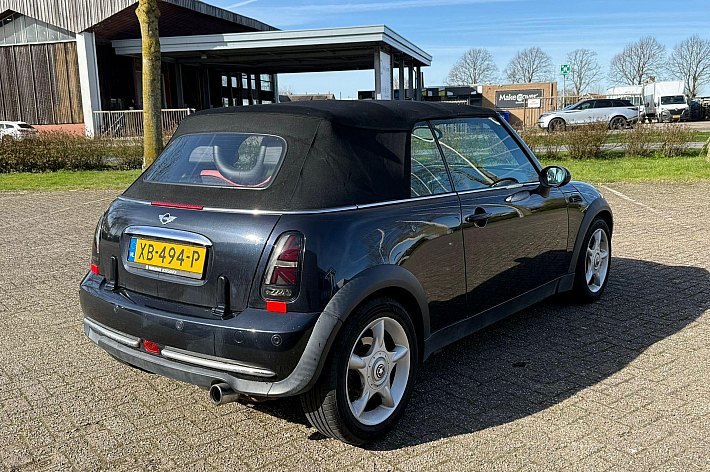 MINI Cabrio 1.6 Cooper , CABRIO ELEKTRISCH DAK, GOED WERKEND, AIRCO, HALF LEDER, STOELVERWARMING, ELECTRISCHE SPIEGELS, GOED ONDERHOUDEN, BOEKJES AANWEZIG.