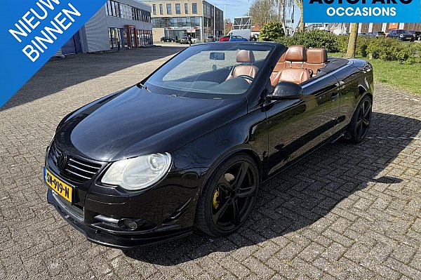 Volkswagen Eos 2.0-16v FSI , CABRIO, AIRCO, CRUISE CONTROLE, PDC, LEDER, DAK WERKT GOED, ZELF NETJES MAKEN, INTERIEUR NIET NETJES, STAAT GOED OP DE BANDEN, LOOPT, RIJDT EN SCHAKELT, LEUKE AUTO OM DE PUNTJES OP DE I TE ZETTEN, ZO INGERUILD ZO WEER WEG VOOR MOOIE MEENEEMP