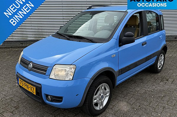 Fiat Panda 1.2 Professional 4x4 , AIRCO (WERKT), GOEDE BANDEN, NWE KOPPELING, 177.905 KM, KANS VOOR IEMAND DIE EEN BETAALBARE WIL, ZELF BEETJE OPKNAPPEN, RIJDT EN SCHAKELT, VOL JAAR APK, RECHTER ACHTERDEUR KLEINE BESCHADIGING, INTERIEUR VIES ( ZELF SCHOONMAKEN), DE 