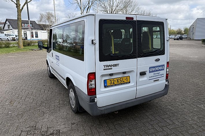 Ford Transit Kombi 300S 2.2 TDCi Ambiente 9 PERSOONS, AIRCO, CRUISE CONTROLE, 6 BAK, INVALIDE LIFT ( GEEN GORDELS VOOR EEN ROLSTOEL VAST TE ZETTEN ERBIJ, DUS NIET GESCHIKT MEER IN NL) EXPORT!!!!