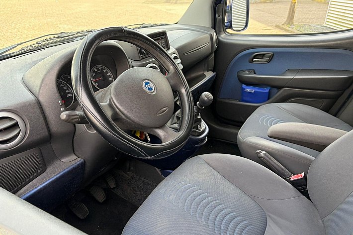 Fiat Doblò 1.4 Malibu , AIRCO, PDC, HOOGZITTER, 2x SCHUIFDEUR, BOEKJES, RIJDT EN SCHAKELT PERFECT, ZOEKT U VEEL RUIMTE, DAT HEEFT HIJ ZEKER
