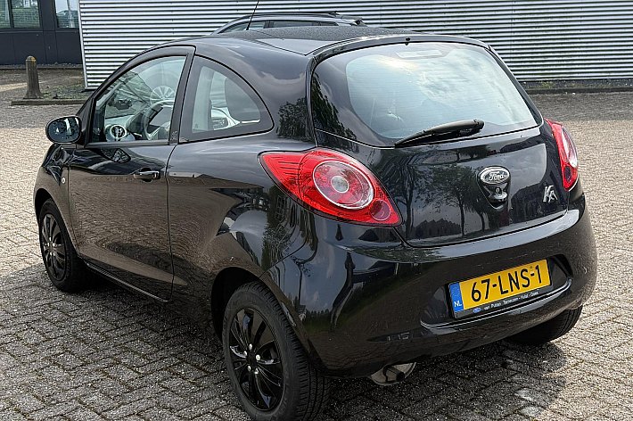 Ford Ka 1.2 Cool&Sound , AIRCO, ZEER NETJES, KEURIG ONDERHOUDEN, RIJDT PERFECT, BOEKJES, AIRCO STEENKOUD!