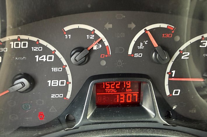 Ford Ka 1.2 Cool&Sound , AIRCO, ZEER NETJES, KEURIG ONDERHOUDEN, RIJDT PERFECT, BOEKJES, AIRCO STEENKOUD!