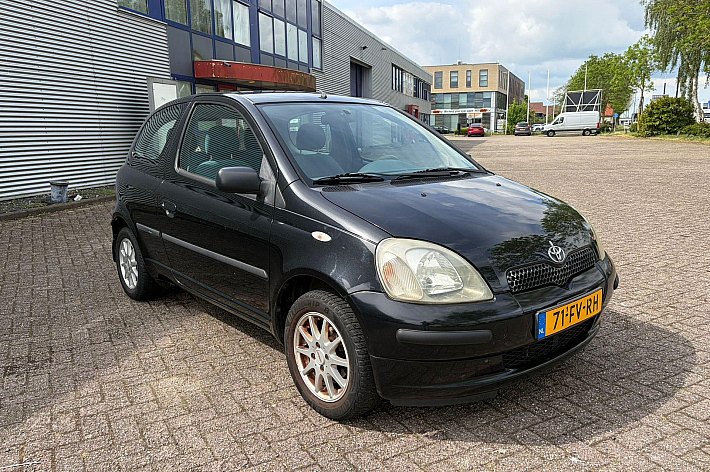 Toyota Yaris 1.3-16V VVT-i Sol , AIRCO, NWE APK, RIJDT EN SCHAKELT GOED, SUPER BETROUWBAAR EN DEGELIJKE TOYOTA