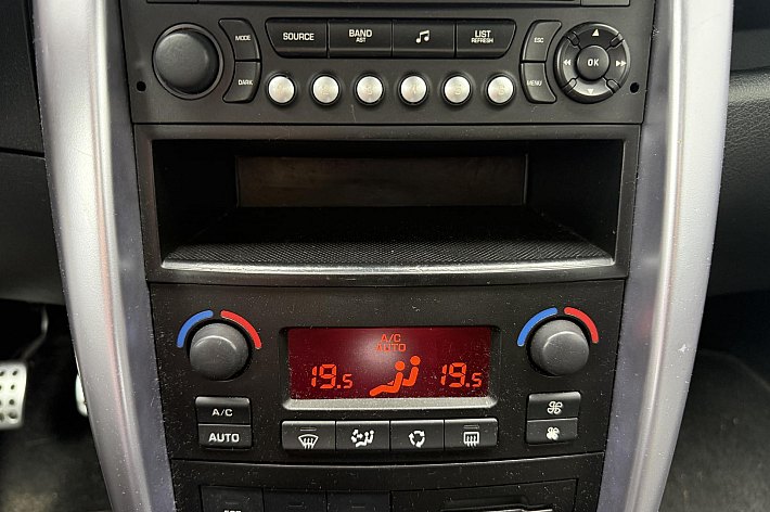 Peugeot 207 CC 1.6 VTi AIRCO, SLECHTS 94.970 KM, INRUILER ZO MEENEMEN SPORTVELGEN, BOEKJES AANWEZIG, INRUIL MOGELIJK