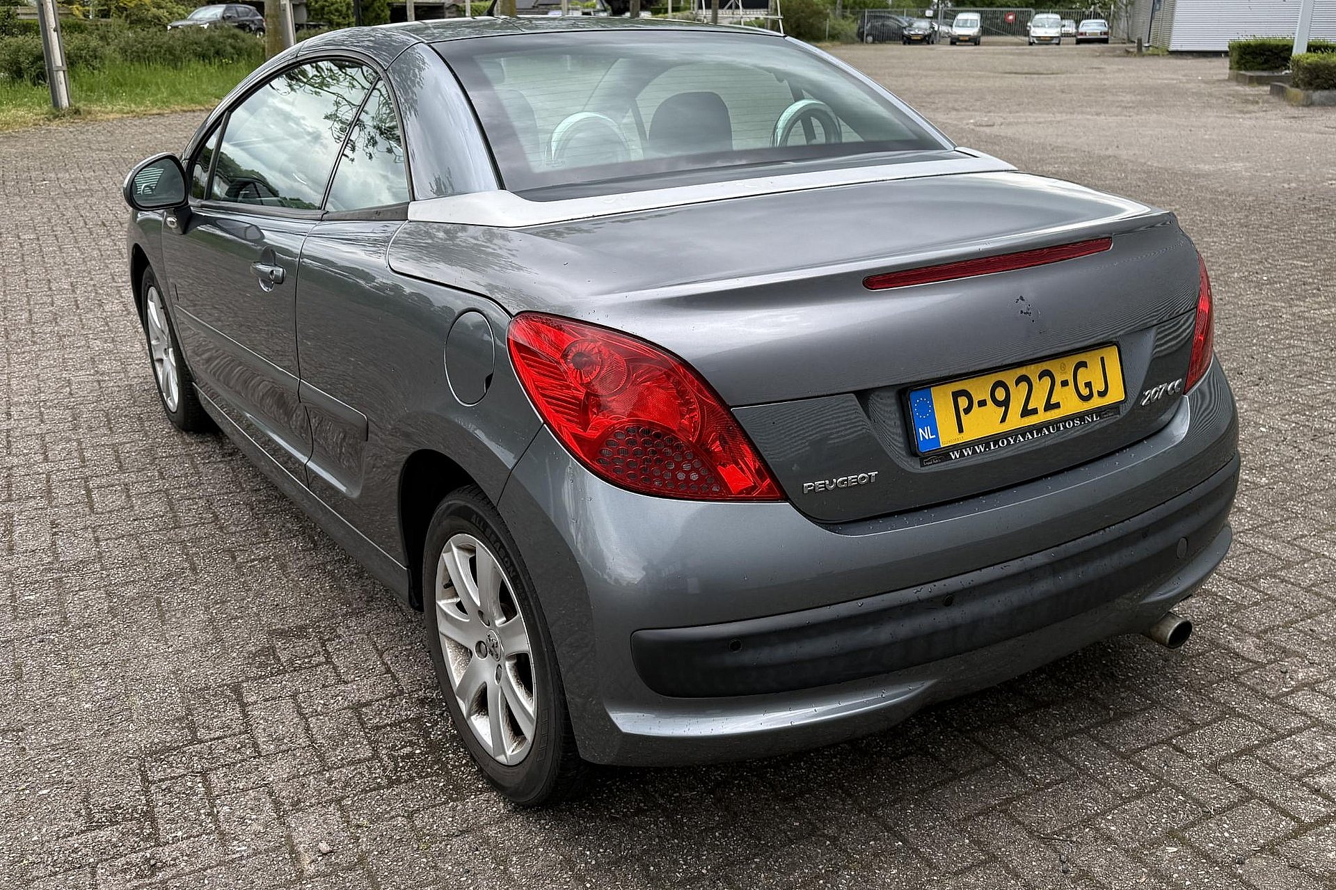 Peugeot 207