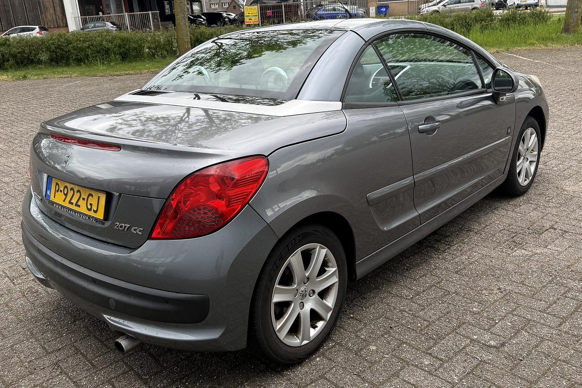 Peugeot 207