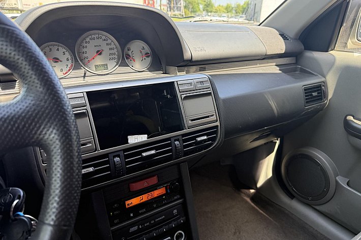 Nissan X-Trail 2.0 Sport Plus , 4WD, CLIMA/AIRCO, ELECT RAMEN, TREKHAAK, BOEKJES AANWEZIG, RIJDT SUPER, HOOGZITTER, IDEALE VAKANTIE AUTO, EXPORT TOPPER !!