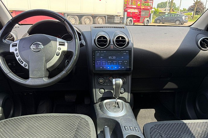 Nissan QASHQAI 2.0 Acenta , AUTOMAAT, CLIMA, PANORAMADAK, CRUISE CONTROLE, ACHTERUITRIJCAMERA, BOEKJES, RIJDT EN SCHAKELT SUPER
