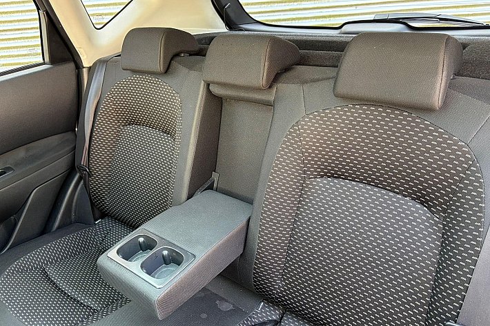 Nissan QASHQAI 2.0 Acenta , AUTOMAAT, CLIMA, PANORAMADAK, CRUISE CONTROLE, ACHTERUITRIJCAMERA, BOEKJES, RIJDT EN SCHAKELT SUPER