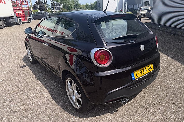 Alfa Romeo MiTo 1.4 T , AIRCO, SPORTSTOELEN, LM VELGEN, NWE DISTRIBUTIE, ALLE FACTUREN AANWEZIG, ZEER GOED RIJDENDE ALFA