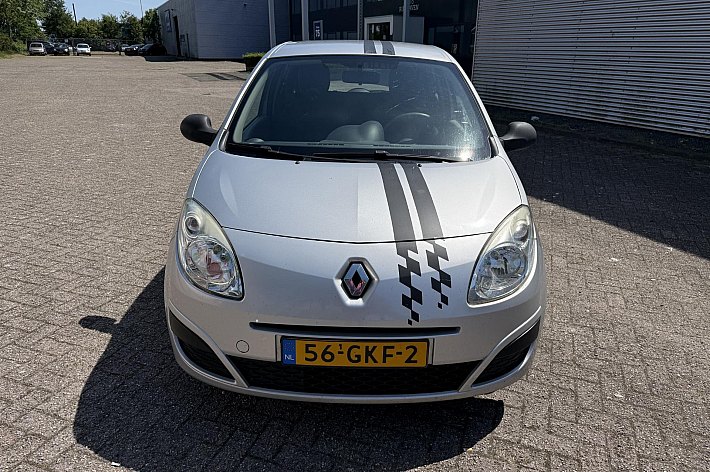 Renault Twingo 1.2 Authentique , 151.022 KM, LEUKE GOED RIJDENDE TWINGO VOOR EEN KLEIN PRIJSJE, ELECTR RAMEN, BOEKJES AANWEZIG