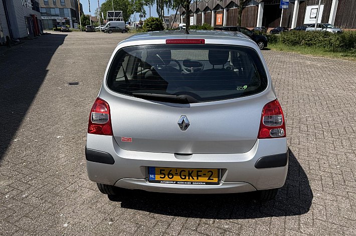 Renault Twingo 1.2 Authentique , 151.022 KM, LEUKE GOED RIJDENDE TWINGO VOOR EEN KLEIN PRIJSJE, ELECTR RAMEN, BOEKJES AANWEZIG