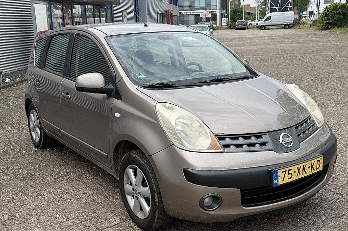 Nissan Note 1.6 Acenta , AIRCO, TREKHAAK, ELECTR RAMEN, RIJDT PRIMA, MOOIE BUDGET 4 DRS.