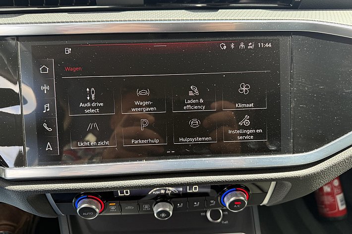 Audi Q3 45 TFSI e S tronic , HYBRIDE/BENZINE, BTW INCL, AUTOMAAT, AIRCO, CRUISE, AUDI VIRTUALITEIT COCKPIT, NAVIGATIE EN NOG VEEL MEER, 1 JAAR GARANTIE