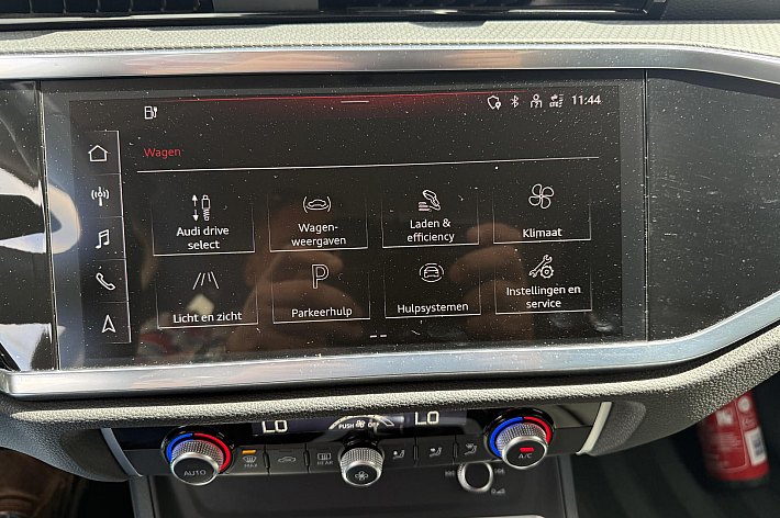Audi Q3 45 TFSI e S tronic , HYBRIDE/BENZINE, BTW INCL, AUTOMAAT, AIRCO, CRUISE, AUDI VIRTUALITEIT COCKPIT, NAVIGATIE EN NOG VEEL MEER, 1 JAAR GARANTIE