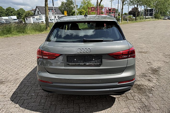 Audi Q3 45 TFSI e S tronic , HYBRIDE/BENZINE, BTW INCL, AUTOMAAT, AIRCO, CRUISE, AUDI VIRTUALITEIT COCKPIT, NAVIGATIE EN NOG VEEL MEER, 1 JAAR GARANTIE