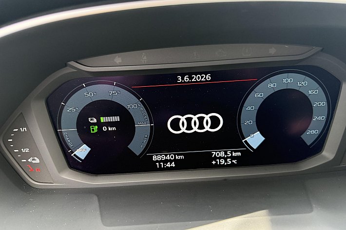 Audi Q3 45 TFSI e S tronic , HYBRIDE/BENZINE, BTW INCL, AUTOMAAT, AIRCO, CRUISE, AUDI VIRTUALITEIT COCKPIT, NAVIGATIE EN NOG VEEL MEER, 1 JAAR GARANTIE