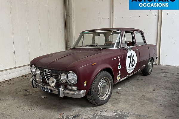 Alfa Romeo Giulia 1.3 L KLASSIEKER, OPKNAPPER, ZIE FOTO’S, LASWERK EN ROEST, OLDTIMER MET WERKZAAMHEDEN, VOOR DE LIEFHEBBER OM ER WEER EEN PRONKSTUK VAN TE MAKEN.
