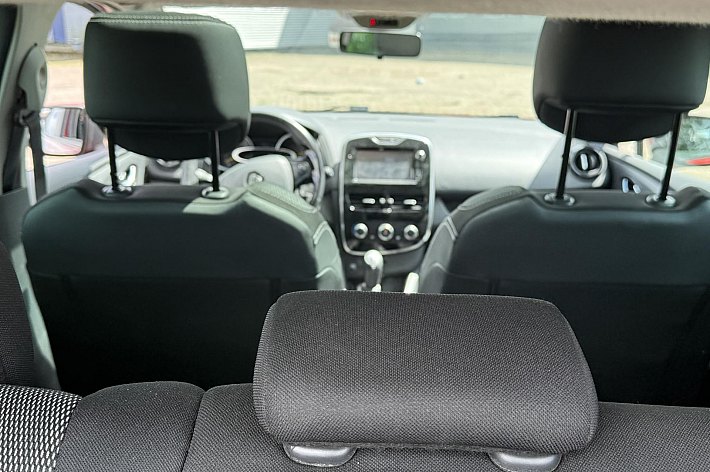 Renault Clio 1.2 Night & Day ,PANORAMADAK, AIRCO, CRUISE CONTROLE, NAVI, BOEKJES AANWEZIG, RIJDT SUPER