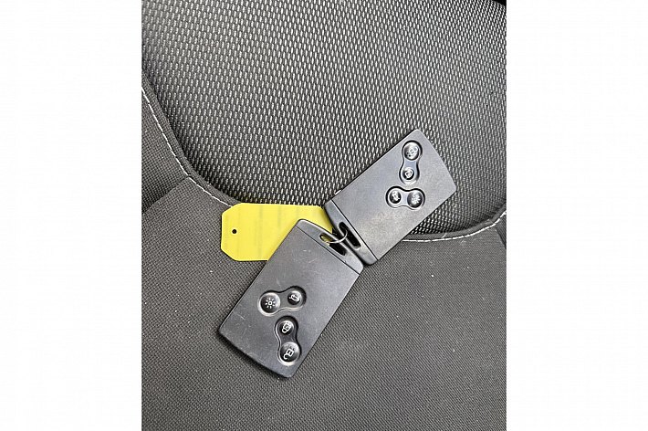 Renault Clio 1.2 Night & Day ,PANORAMADAK, AIRCO, CRUISE CONTROLE, NAVI, BOEKJES AANWEZIG, RIJDT SUPER