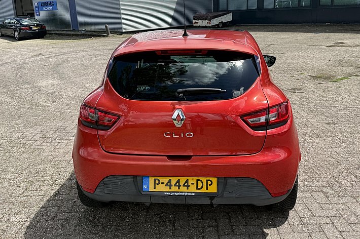 Renault Clio 1.2 Night & Day ,PANORAMADAK, AIRCO, CRUISE CONTROLE, NAVI, BOEKJES AANWEZIG, RIJDT SUPER