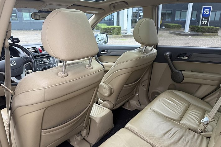 Honda CR-V 2.0i Executive , AIRCO, CRUISE, 4WD, LEDER, 6 BAK, PANO, 1e EIGENAAR, DEALERONDERHOUDEN, BOEKJES AANWEZIG