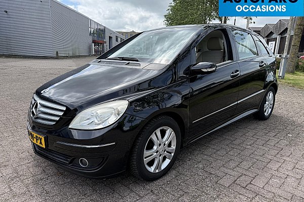 Mercedes-Benz B-Klasse 170 , AUTOMAAT, AIRCO, HALF LEDER, ACHTERUITRIJCAMERA, NAVI, 181.305 KM, BOEKJES, ELECTRISCHE RAMEN.