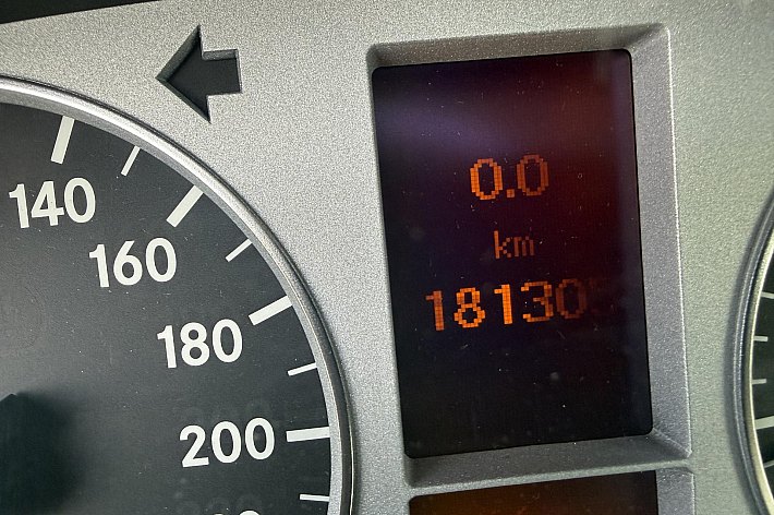 Mercedes-Benz B-Klasse 170 , AUTOMAAT, AIRCO, HALF LEDER, ACHTERUITRIJCAMERA, NAVI, 181.305 KM, BOEKJES, ELECTRISCHE RAMEN.