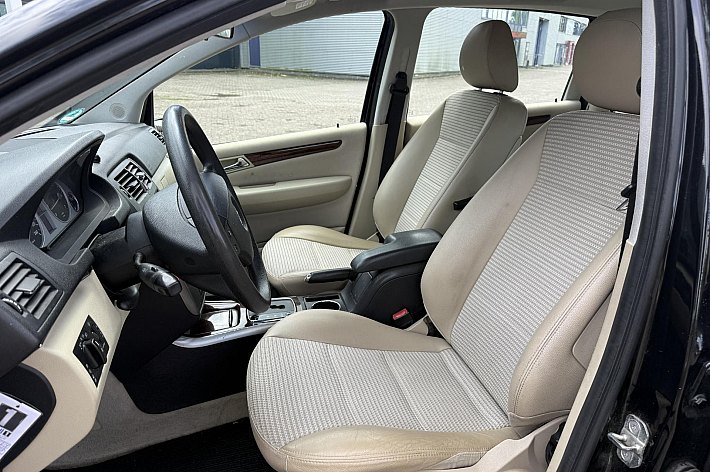 Mercedes-Benz B-Klasse 170 , AUTOMAAT, AIRCO, HALF LEDER, ACHTERUITRIJCAMERA, NAVI, 181.305 KM, BOEKJES, ELECTRISCHE RAMEN.
