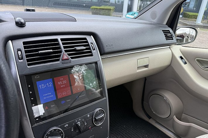 Mercedes-Benz B-Klasse 170 , AUTOMAAT, AIRCO, HALF LEDER, ACHTERUITRIJCAMERA, NAVI, 181.305 KM, BOEKJES, ELECTRISCHE RAMEN.