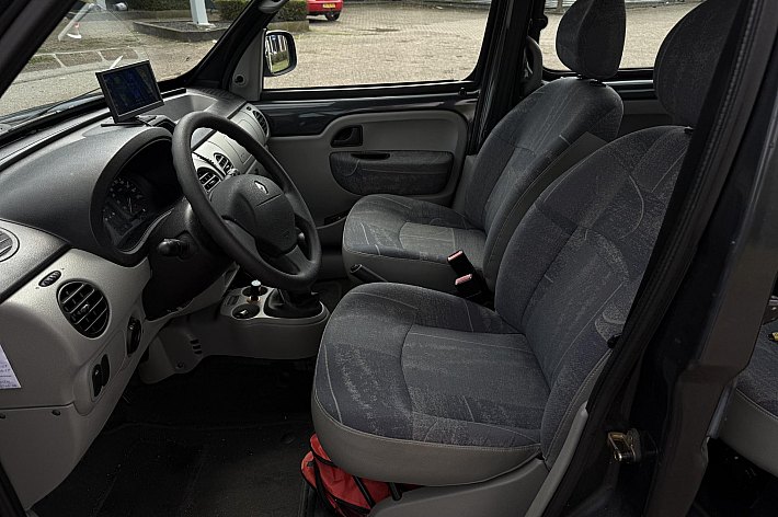 Renault Kangoo 1.6-16V Privilège , 96.495 KM NAP, APPLE CARPLAY, ELECTR RAMEN, CENTRALE DEURVERGRENDELING MET AB, DUBBELE SCHUIFDEUREN, VOLLEDIG ONDERHOUDEN, NETTE EN PERFECT RIJDENDE KANGOO
