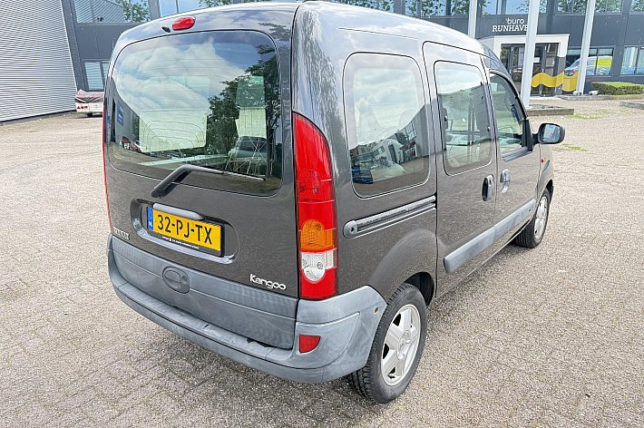 Renault Kangoo 1.6-16V Privilège , 96.495 KM NAP, APPLE CARPLAY, ELECTR RAMEN, CENTRALE DEURVERGRENDELING MET AB, DUBBELE SCHUIFDEUREN, VOLLEDIG ONDERHOUDEN, NETTE EN PERFECT RIJDENDE KANGOO