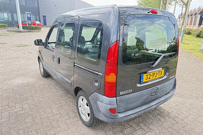 Renault Kangoo 1.6-16V Privilège , 96.495 KM NAP, APPLE CARPLAY, ELECTR RAMEN, CENTRALE DEURVERGRENDELING MET AB, DUBBELE SCHUIFDEUREN, VOLLEDIG ONDERHOUDEN, NETTE EN PERFECT RIJDENDE KANGOO