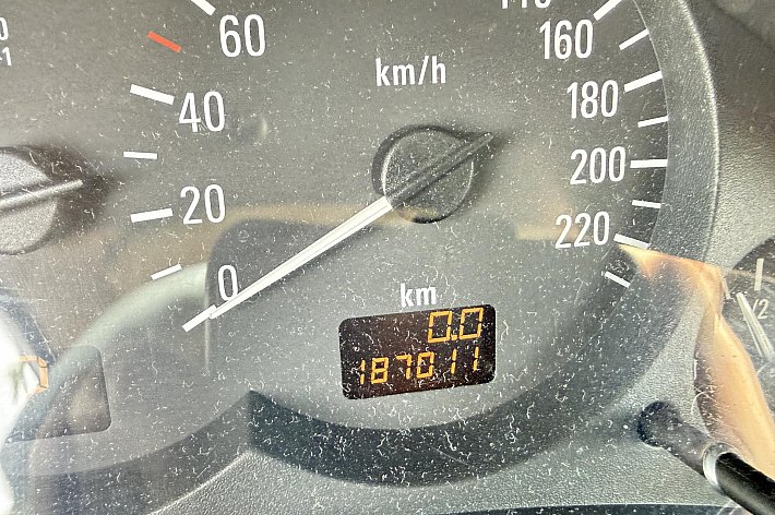Opel Corsa 1.4-16V Comfort AUTOMAAT, ELECTR RAMEN, INRUILER ZO MEENEMEN, GEEN GARANTIE MOGELIJK, WEG = PECH