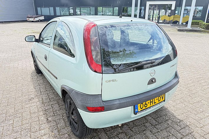 Opel Corsa 1.4-16V Comfort AUTOMAAT, ELECTR RAMEN, INRUILER ZO MEENEMEN, GEEN GARANTIE MOGELIJK, WEG = PECH