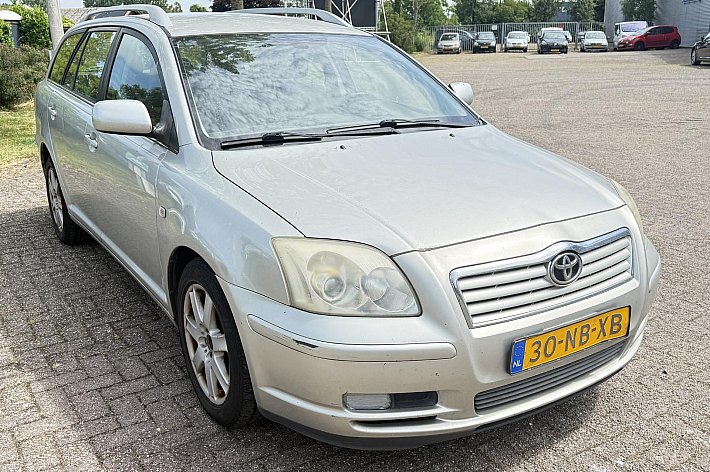 Toyota Avensis wagon 2.0 VVTi Linea Sol , AUTOMAAT, AIRCO, CRUISE CONTROLE, TREKHAAK, 4 ELEKTRISCHE RAMEN, RIJDT EN SCHAKELT TOP, VOOR DE LIEFHEBBER OF EXPORT, AUTO ZELF WASSEN