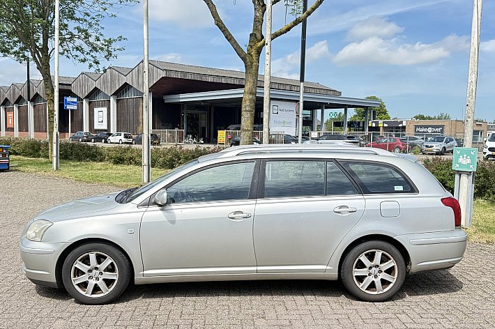 Toyota Avensis wagon 2.0 VVTi Linea Sol , AUTOMAAT, AIRCO, CRUISE CONTROLE, TREKHAAK, 4 ELEKTRISCHE RAMEN, RIJDT EN SCHAKELT TOP, VOOR DE LIEFHEBBER OF EXPORT, AUTO ZELF WASSEN