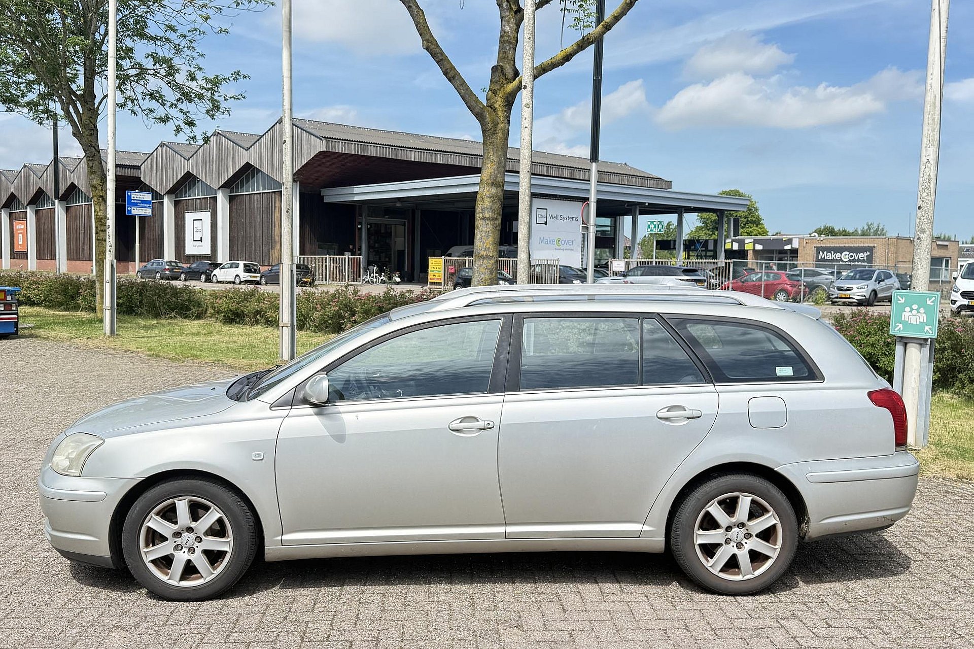 Toyota Avensis wagon