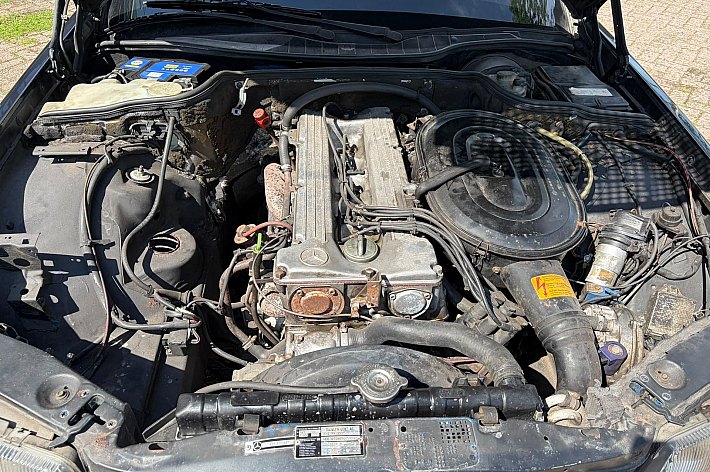Mercedes-Benz S-Klasse 280 SE , AUTOMAAT, ELEKTRISCH SCHUIFDAK, LPG, RIJDT SCHAKELT GOED, MET NIEUWE APK