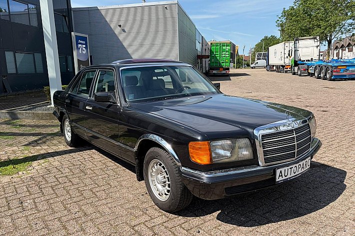Mercedes-Benz S-Klasse 280 SE , AUTOMAAT, ELEKTRISCH SCHUIFDAK, LPG, RIJDT SCHAKELT GOED, WORDT GELEVERD MET NL KENTEKEN EN NIEUWE APK