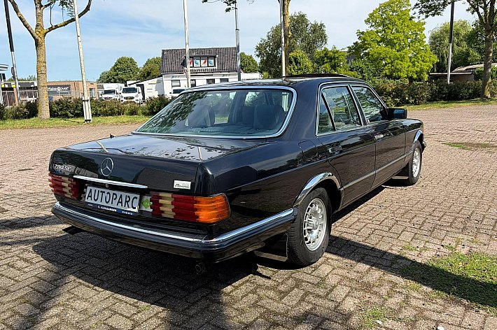 Mercedes-Benz S-Klasse 280 SE , AUTOMAAT, ELEKTRISCH SCHUIFDAK, LPG, RIJDT SCHAKELT GOED, WORDT GELEVERD MET NL KENTEKEN EN NIEUWE APK