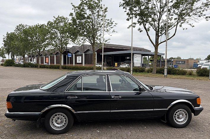 Mercedes-Benz S-Klasse 280 SE , AUTOMAAT, ELEKTRISCH SCHUIFDAK, LPG, RIJDT SCHAKELT GOED, MET NIEUWE APK