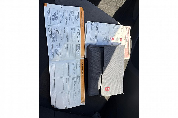 Citroën C1 1.0-12V Séduction , 133.922 KM, RIJDT GOED, HEEFT KEURIG ONDERHOUD GEHAD, DEURSLOT LINKS GAAT NIET OP SLOT, TECHNISCH OKAY, MOOIE BUDGET AUTO MET WEINIG KM, IS NIET DE MOOISTE WEL GOED