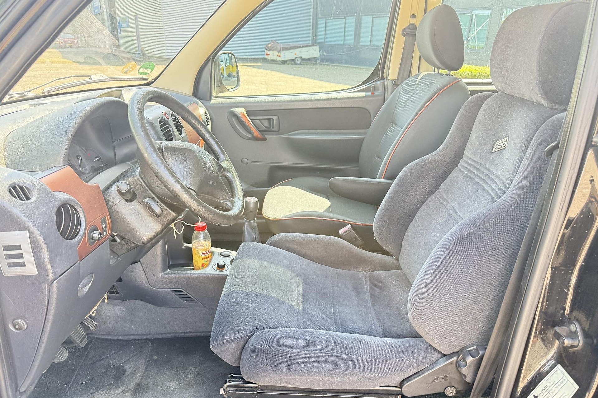 Peugeot Partner mpv